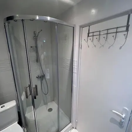Avec Piscine. Apartment