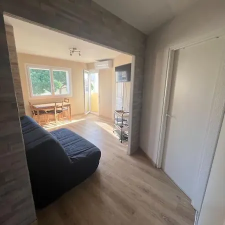 Appartement Avec Piscine. Agde