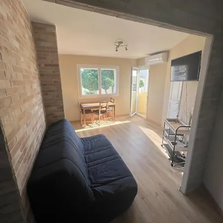 Avec Piscine. Appartement