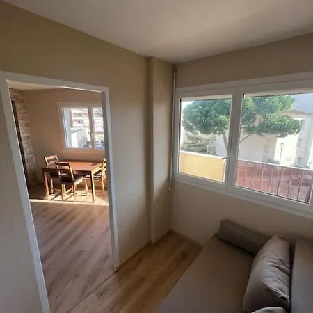 Apartment Avec Piscine.